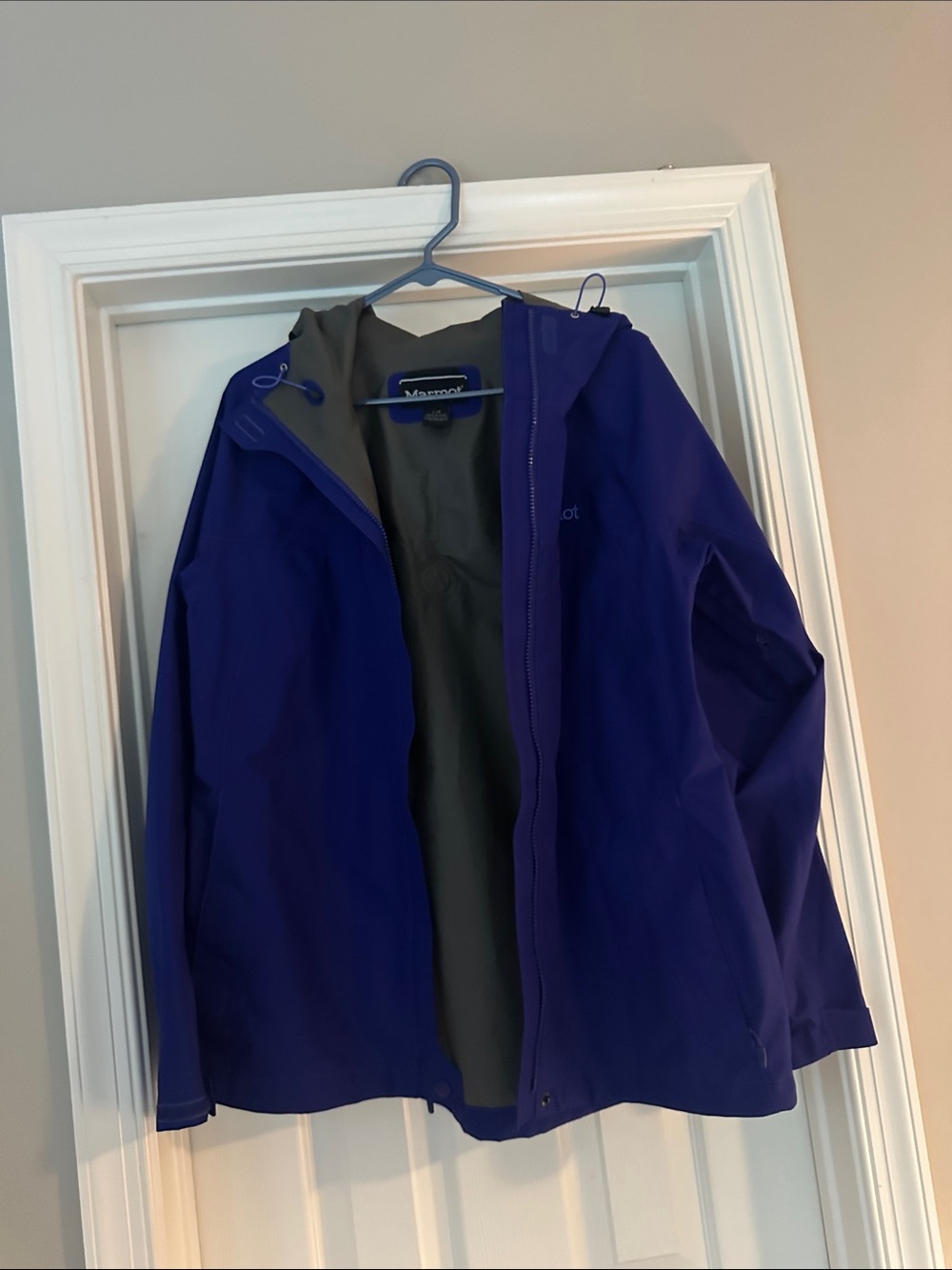 Marmot gore-Tex rain jacket